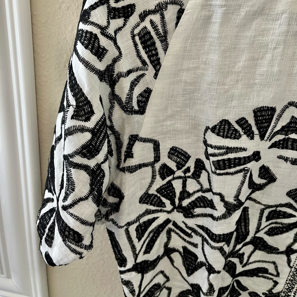 Chico’s Linen Embroidered Jacket - Picture 5 of 9
